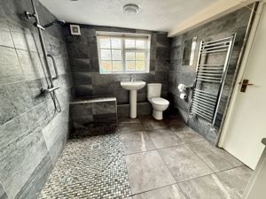 Photo 8- click for photo gallery